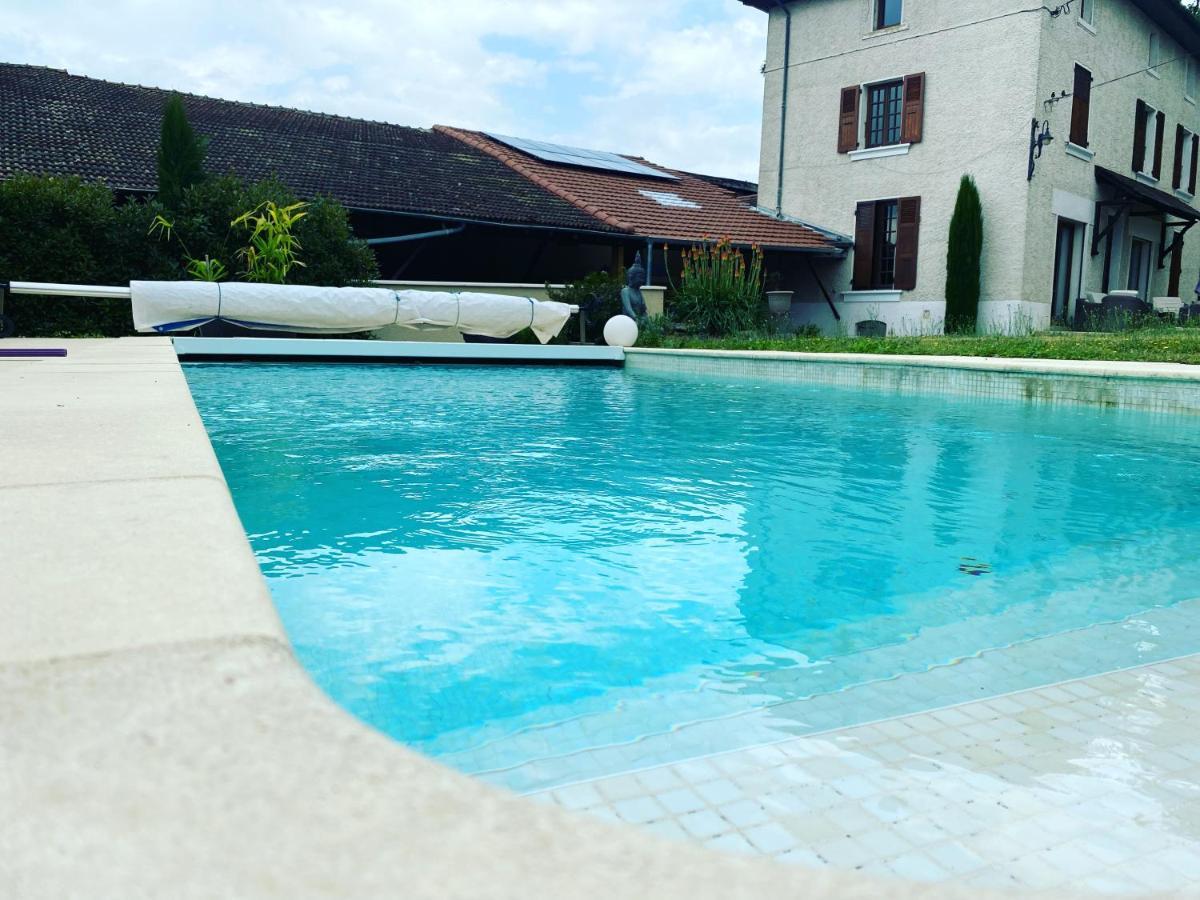 Les Berouds Hotel Salaise-sur-Sanne Exterior foto